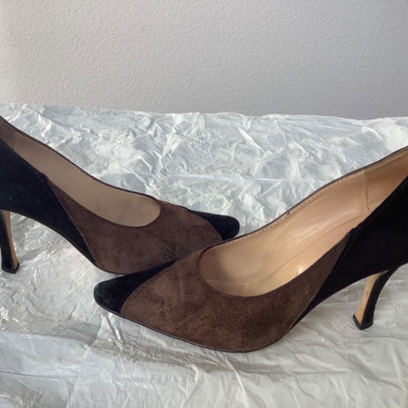Manolo Blahnik Suede shoes